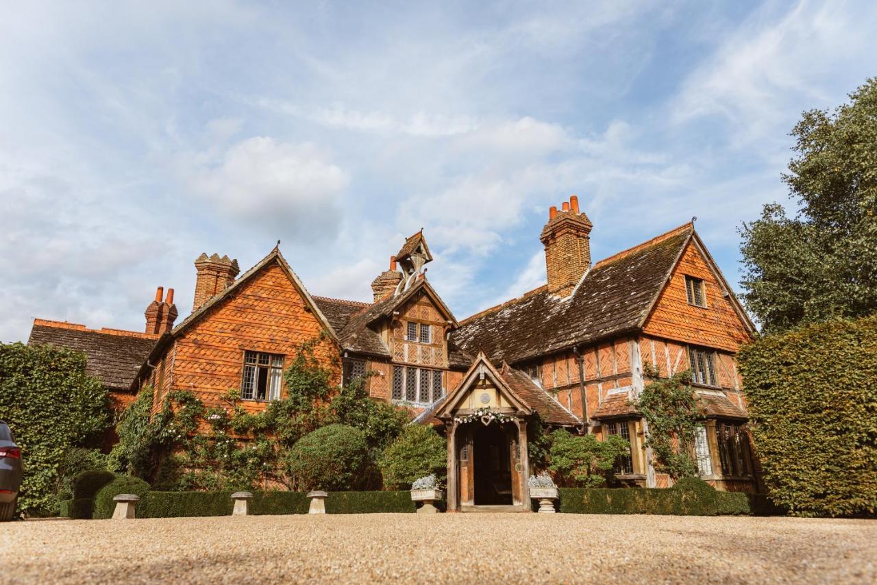 Langshott Manor - Luxury Hotel Gatwick Horley Exterior photo